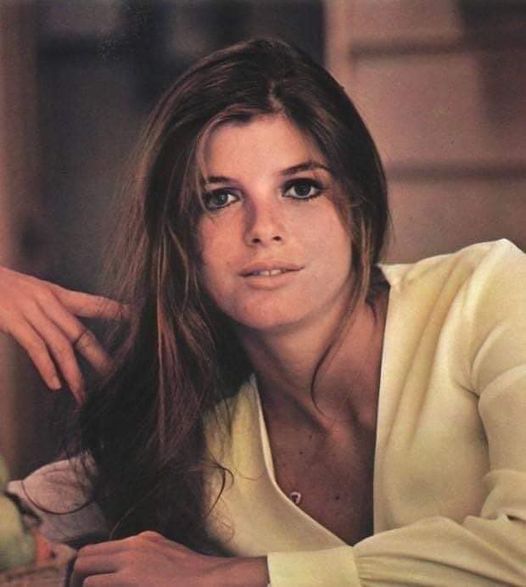 She became a superstar after ‘The Graduate’ – this is what the ’60s bombshell looks like today, age 83